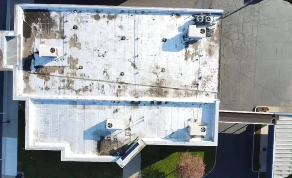 The roof before the work